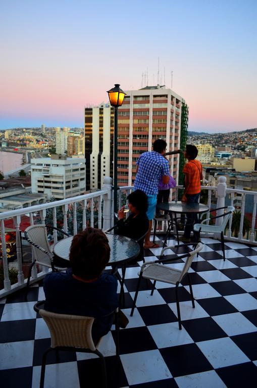 Brighton Hotel 3*